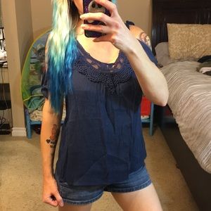 Like new top by Candies